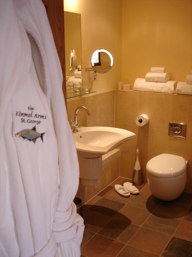 The Kinmel Arms Otel Abergele Oda fotoğraf